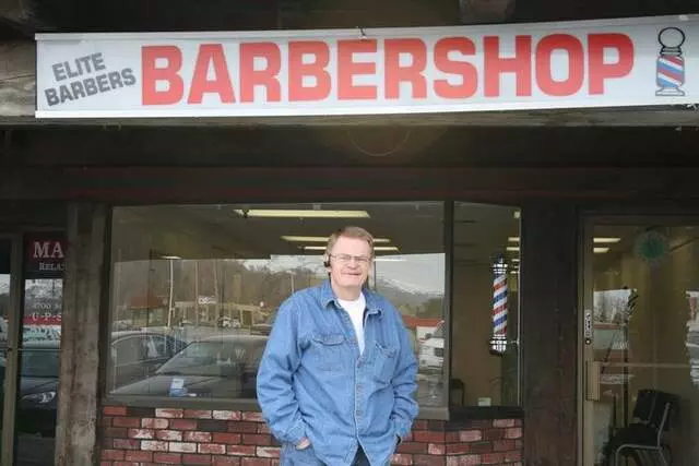 Murray’s Elite Barbershop