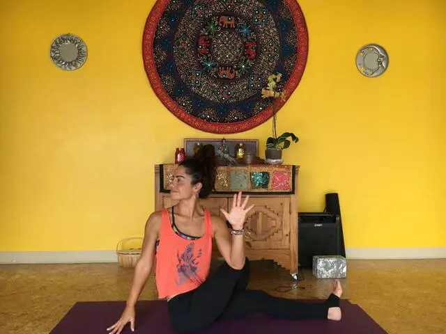21st Yoga