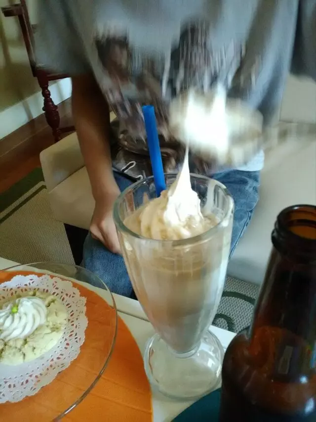 Auntie Rae’s Dessert Island