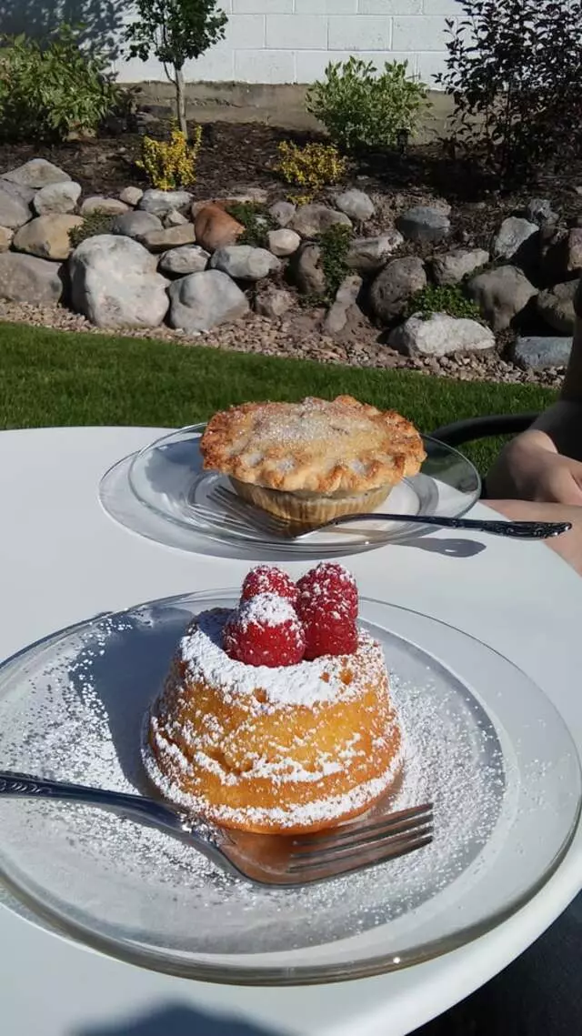 Auntie Rae’s Dessert Island