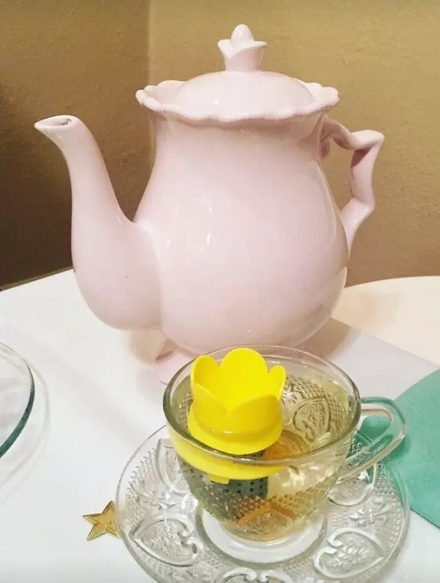 Auntie Rae’s Dessert Island