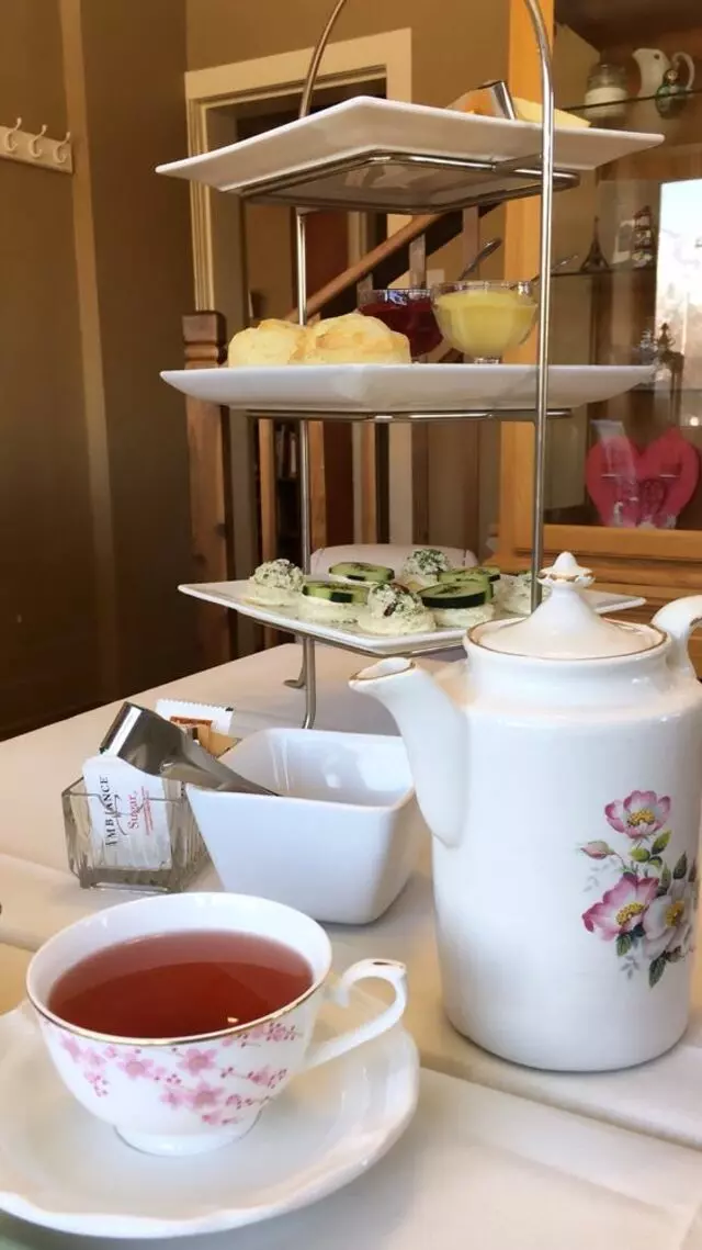 Auntie Rae’s Dessert Island