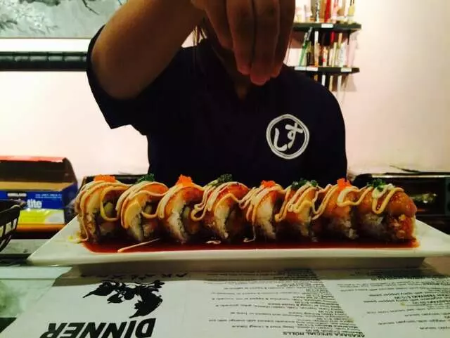 Akasaka Sushi - Highland