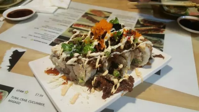 Akasaka Sushi - Highland