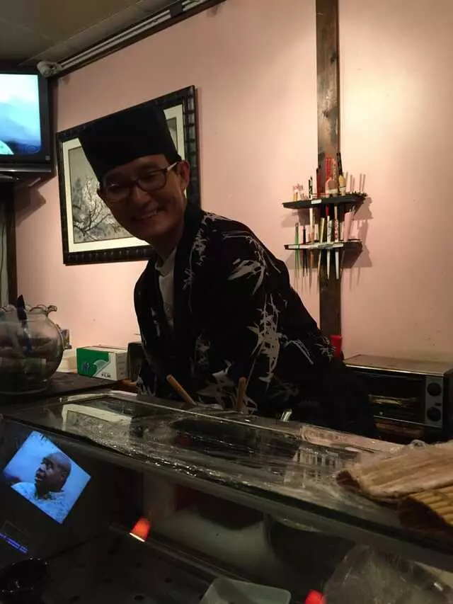 Akasaka Sushi - Highland