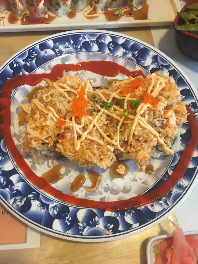 Akasaka Sushi - Highland