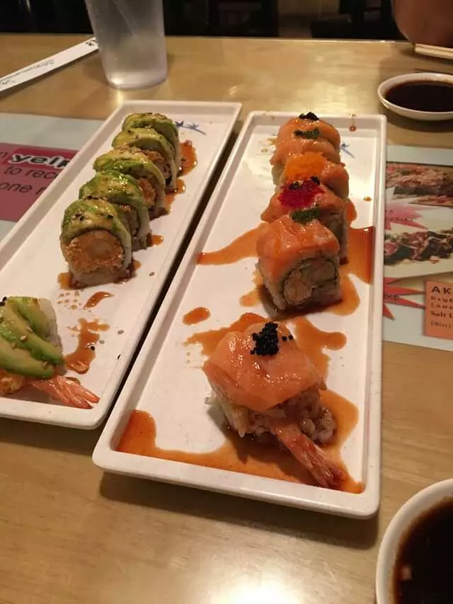 Akasaka Sushi - Highland