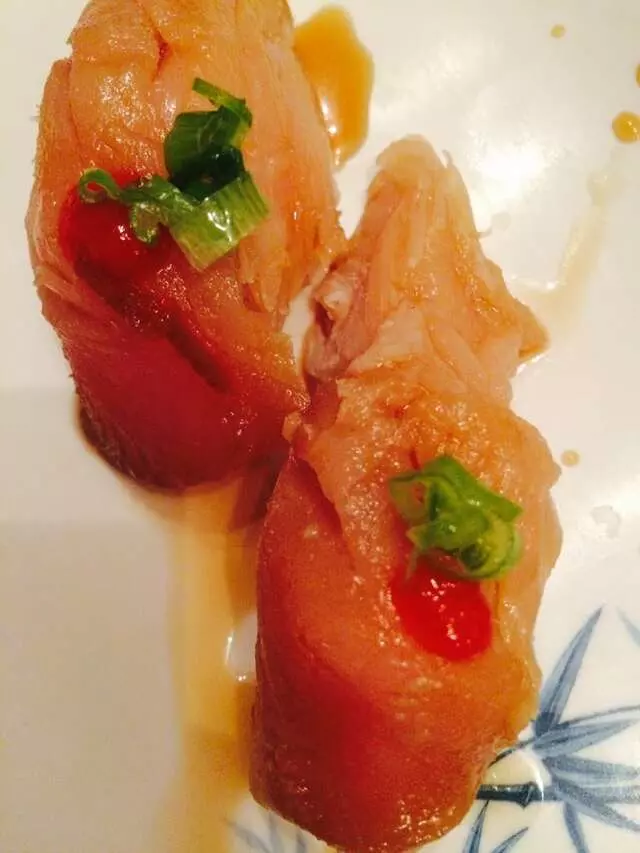 Akasaka Sushi - Highland