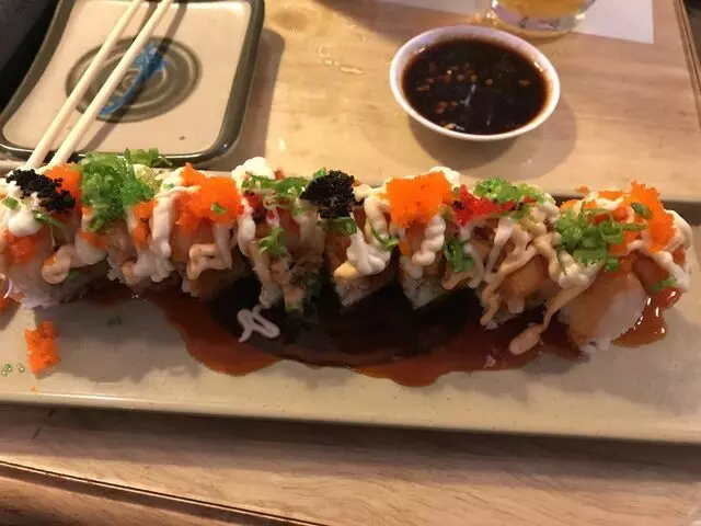 Akasaka Sushi - Highland