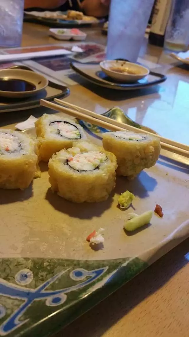 Akasaka Sushi - Highland