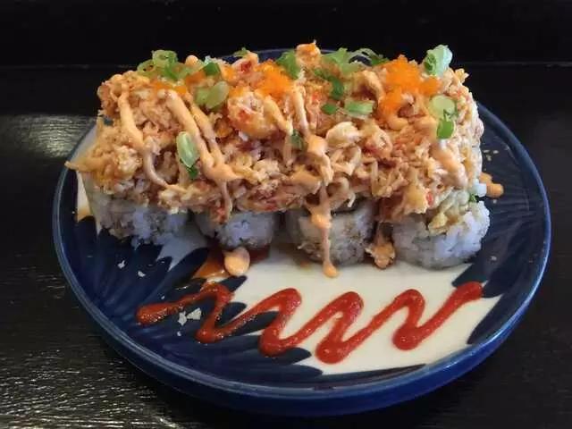 Akasaka Sushi - Highland