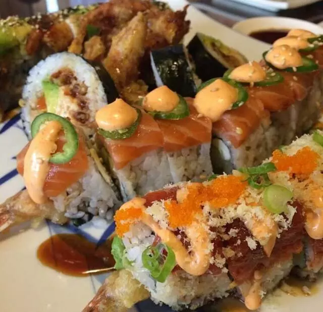 Akasaka Sushi - Highland