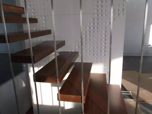 3 Point Construction