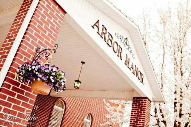Arbor Manor Reception Center & Garden