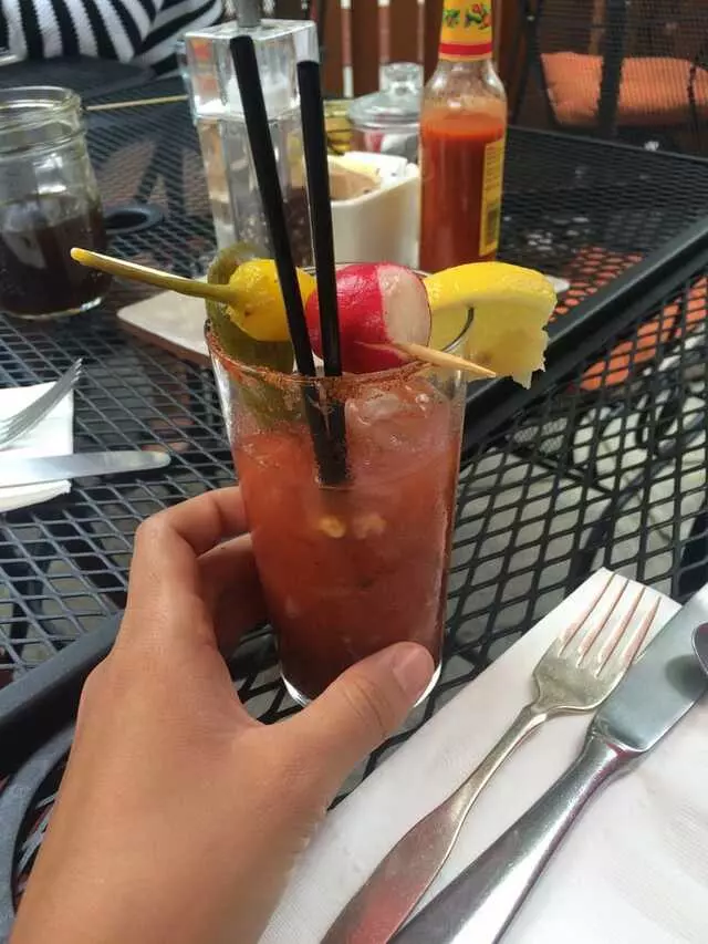 Avenues Bistro On Third