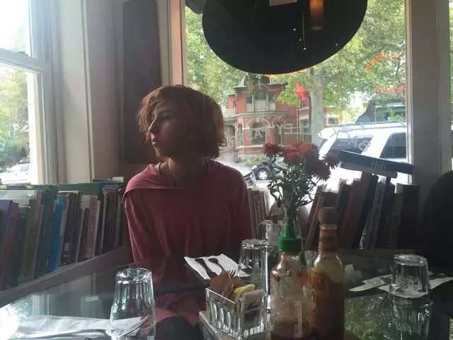 Avenues Bistro On Third