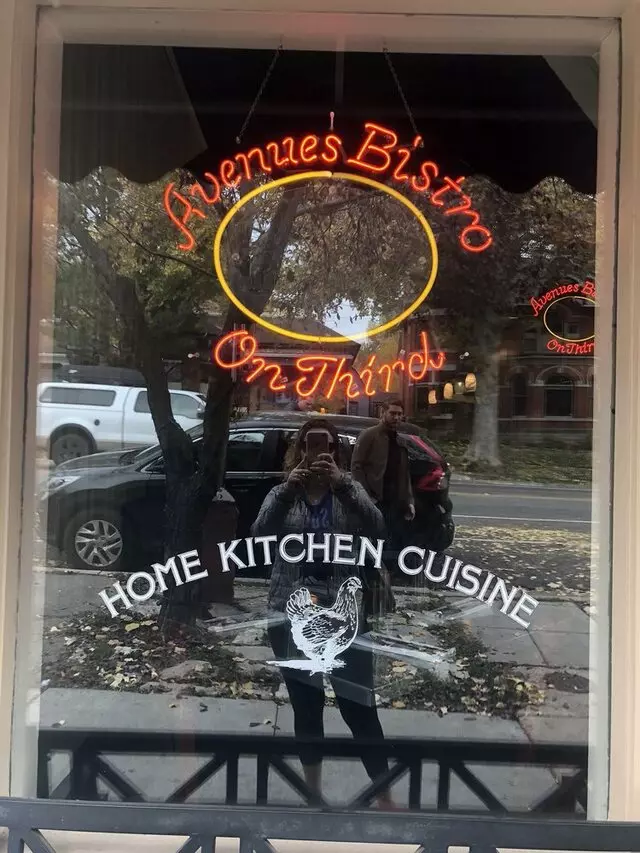 Avenues Bistro On Third