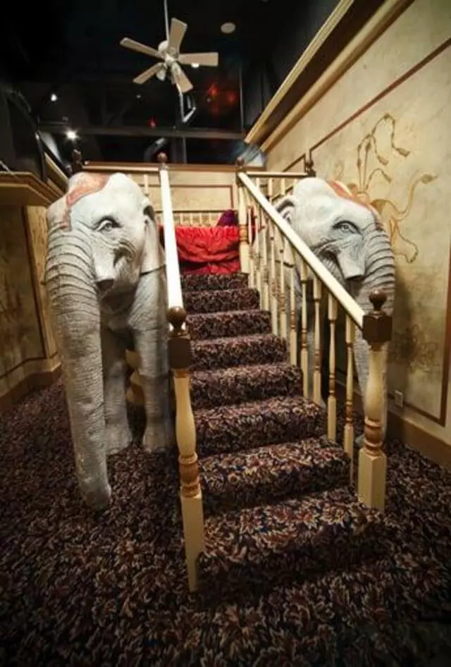 Anniversary Inn