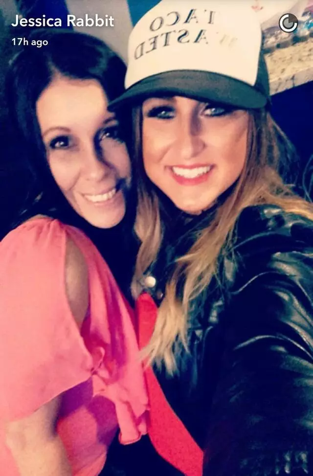 Amelias Bar & Grill
