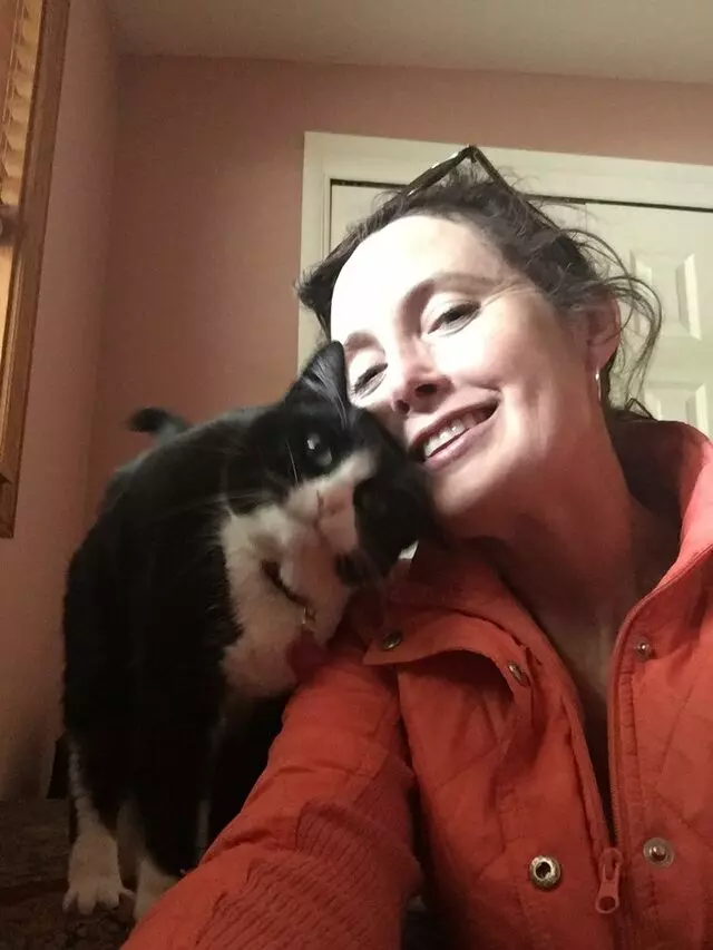 Amy, the Critter Sitter