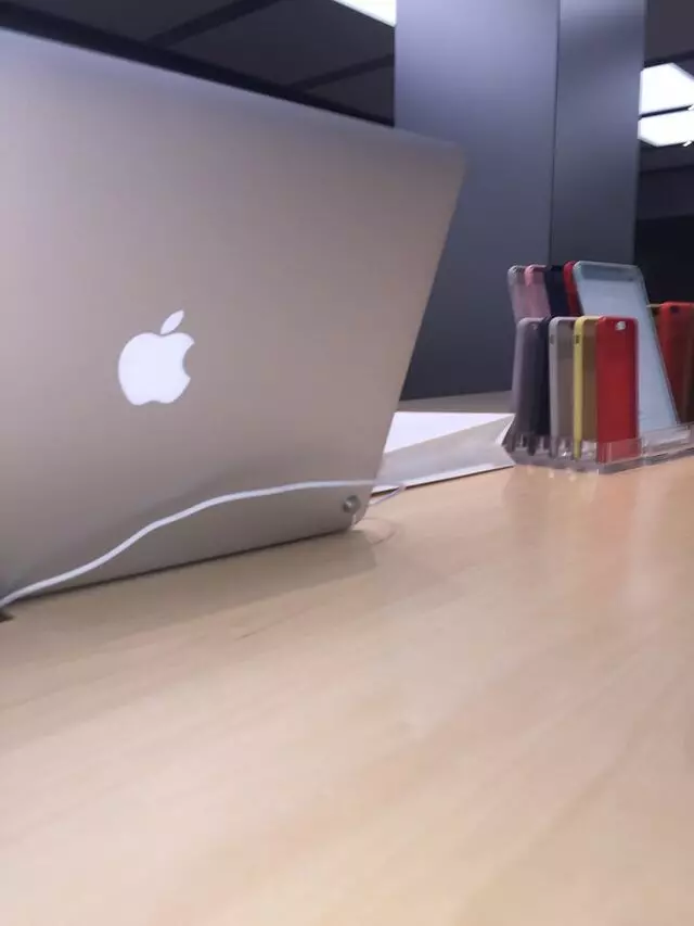 Apple Store