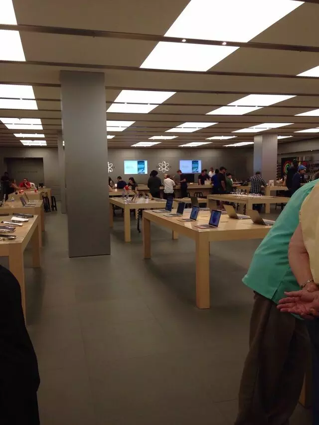 Apple Store