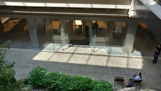 Apple Store