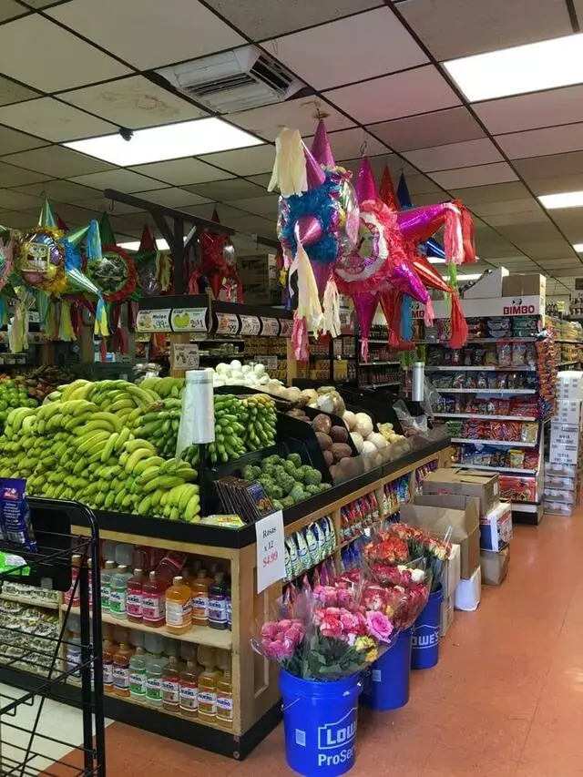 Anaya’s Market