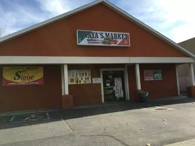Anaya’s Market