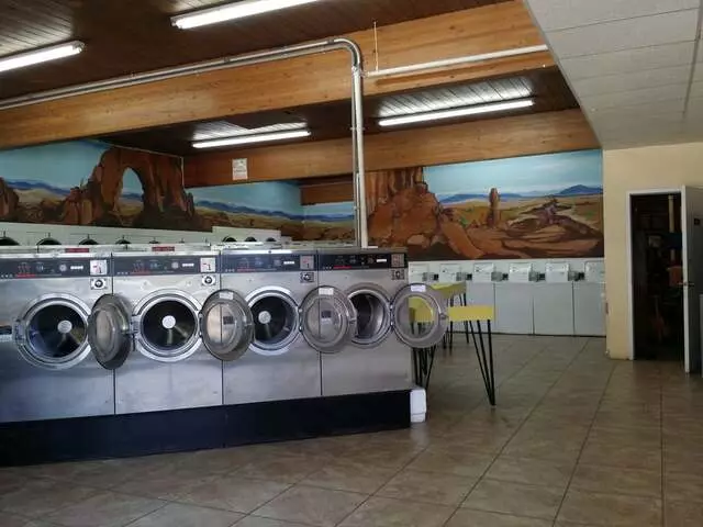 4th Street Coin Laundry