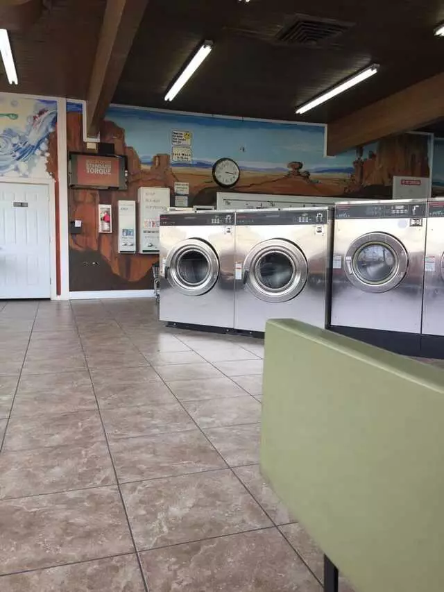 4th Street Coin Laundry