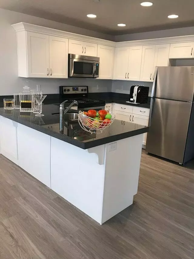 Aire Condominiums