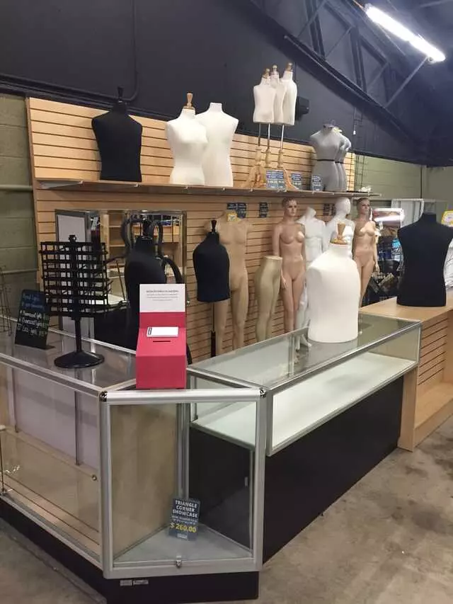 Advance Displays & Store Fixtures