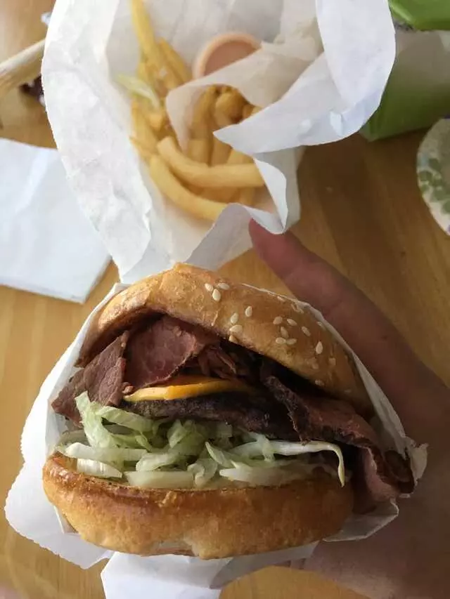 Atlantis Burgers