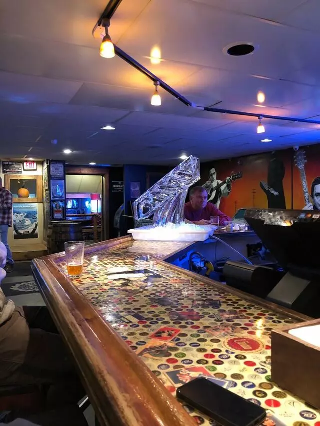 A Bar Named Sue
