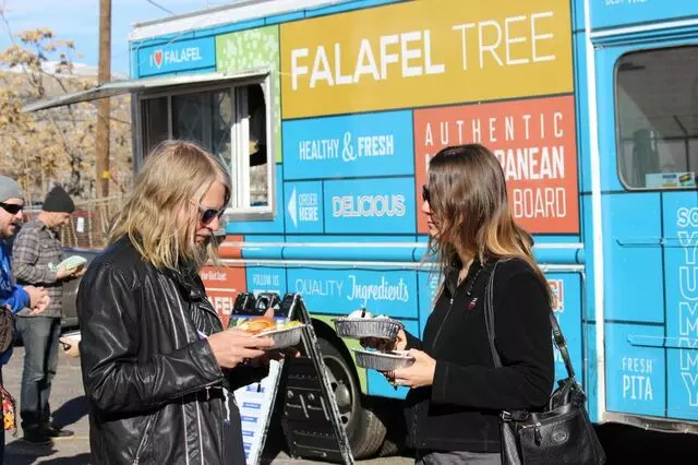 Friendly Food Truck Family