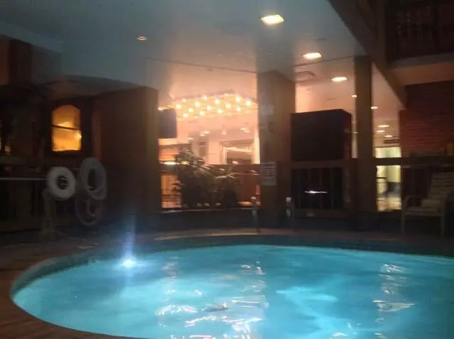Airport Inn Hotel