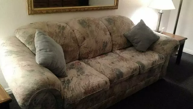 Airport Inn Hotel