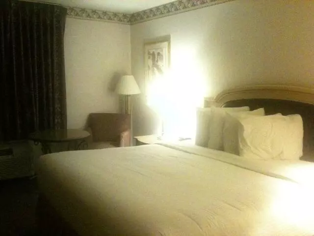 Airport Inn Hotel