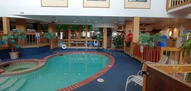 Airport Inn Hotel