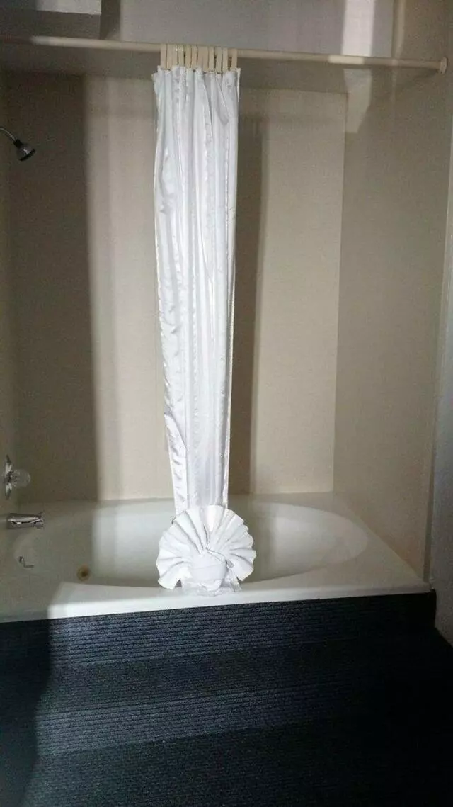Airport Inn Hotel