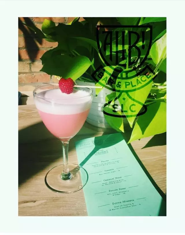 Alibi Bar & Place