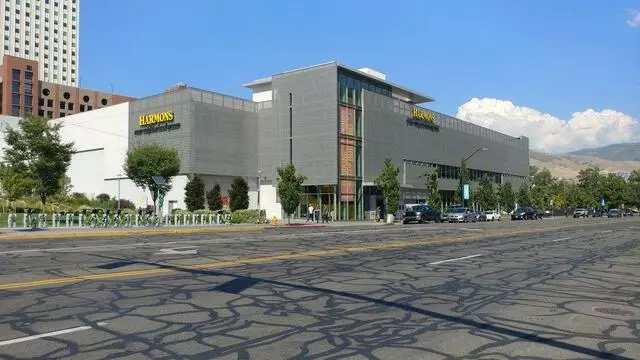 Harmons Neighborhood Grocer