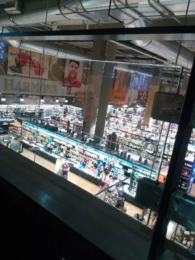 Harmons Neighborhood Grocer