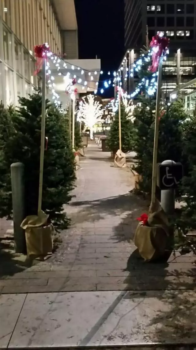 Harmons Neighborhood Grocer
