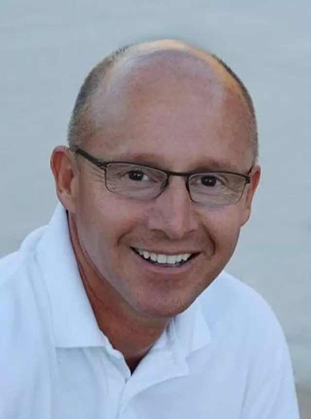 Ronald E. Hicks, DDS - Hicks Family and Cosmetic Dental