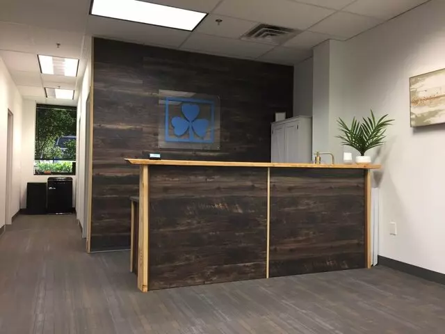 Blue Clover Therapy