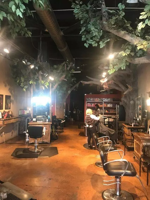 Array Salon